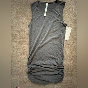 New LULULEMON Grey shirred dress Sz 6
